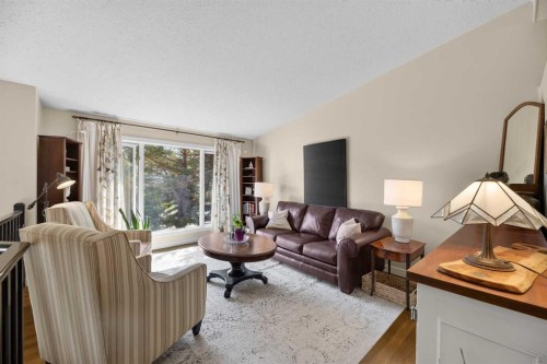 151 Balsam Crescent, Olds, AB - Indoor Photo Showing Living Room