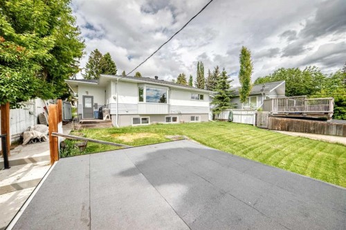 35 Collingwood Place Nw, Calgary, AB 