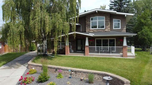 10416 Mapleridge Crescent Se, Calgary, AB - Outdoor With Deck Patio Veranda