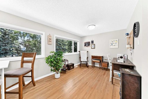 10416 Mapleridge Crescent Se, Calgary, AB - Indoor