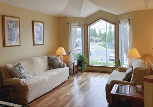 6244 Cypress Street, Olds, AB 