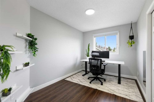 13 Somerset Park Sw, Calgary, AB - Indoor Photo Showing Office