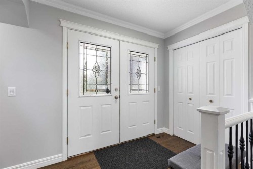 13 Somerset Park Sw, Calgary, AB - Indoor Photo Showing Other Room