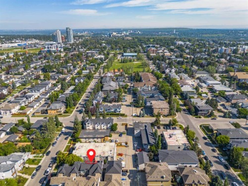 4-2416 30 Street Sw, Calgary, AB - Outdoor With View