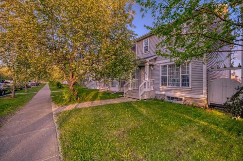 81 Prestwick Avenue Se, Calgary, AB - Outdoor