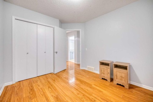 81 Prestwick Avenue Se, Calgary, AB - Indoor Photo Showing Other Room