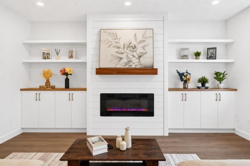 40-14736 Deerfield Drive Se, Calgary, AB - Indoor With Fireplace