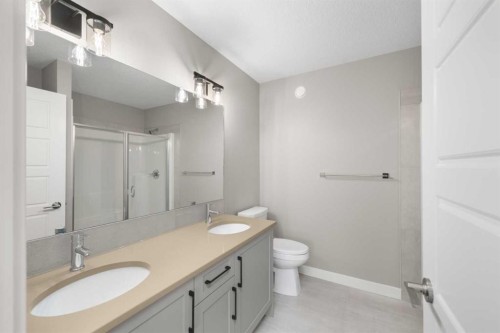 78 Sora Gardens Se, Calgary, AB - Indoor Photo Showing Bathroom