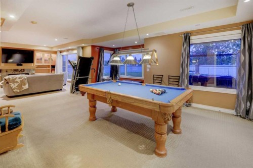 40 Arbour Estates Green Nw, Calgary, AB - Indoor Photo Showing Other Room