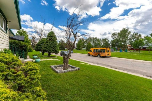39 Maryvale Crescent Ne, Calgary, AB 