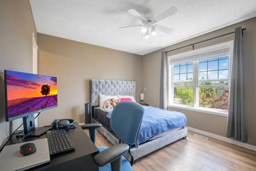 43 Covington Close Ne, Calgary, AB - Indoor Photo Showing Bedroom