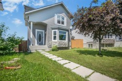 43 Covington Close NE Calgary, AB T3K 4M2