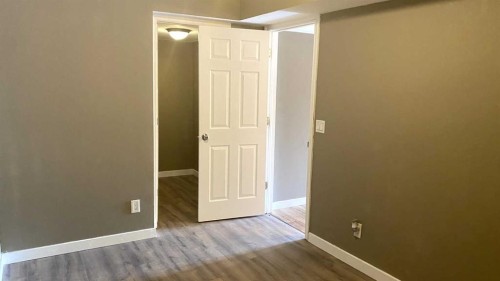 43 Covington Close Ne, Calgary, AB - Indoor Photo Showing Other Room