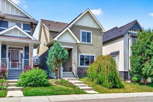 174 Mahogany Heights Se, Calgary, AB - Outdoor With Facade