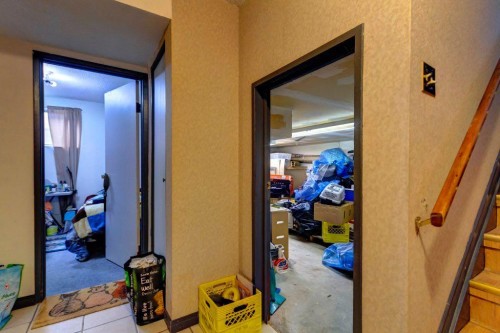 2009 41 Street Se, Calgary, AB - Indoor Photo Showing Other Room