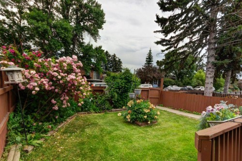 2009 41 Street Se, Calgary, AB - Outdoor