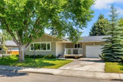 3324 Morley Crescent NW Calgary, AB T2M 4K9