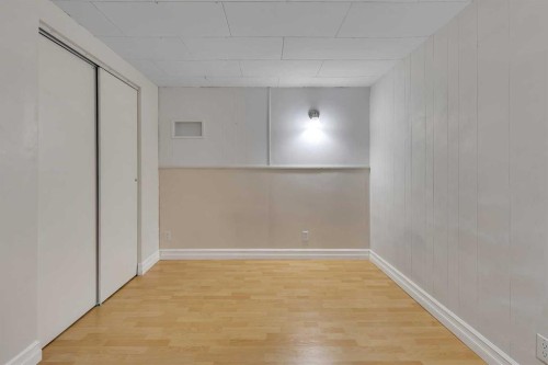 3324 Morley Crescent Nw, Calgary, AB - Indoor Photo Showing Other Room