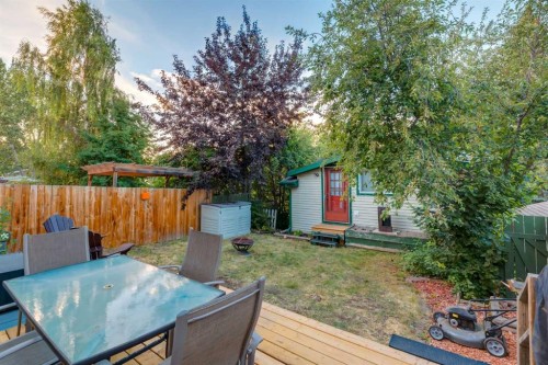 380 Shawcliffe Circle Sw, Calgary, AB 