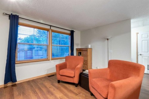 380 Shawcliffe Circle Sw, Calgary, AB 