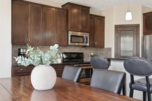 161 Heritage Bay, Cochrane, AB - Indoor