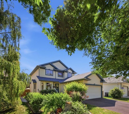 12 Valley Glen Heights Nw, Calgary, AB - Outdoor