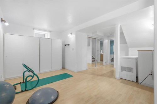 12 Valley Glen Heights Nw, Calgary, AB - Indoor Photo Showing Other Room