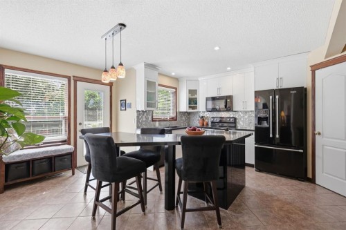 12 Valley Glen Heights Nw, Calgary, AB - Indoor