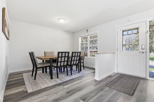 134 Prestwick Landing Se, Calgary, AB - Indoor Photo Showing Dining Room