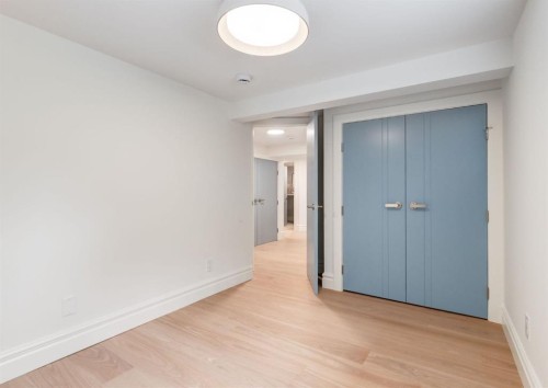 1618 6 Street Nw, Calgary, AB - Indoor Photo Showing Other Room