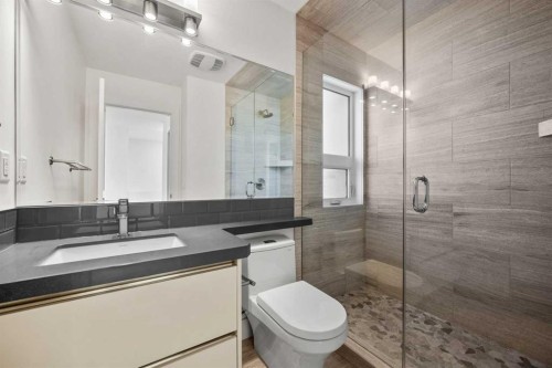 2412 28 Avenue Sw, Calgary, AB 