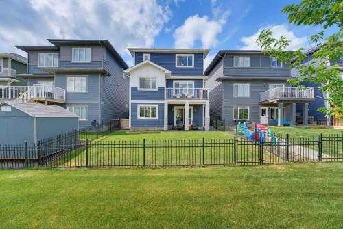 136 Sunrise Common, Cochrane, AB - Outdoor