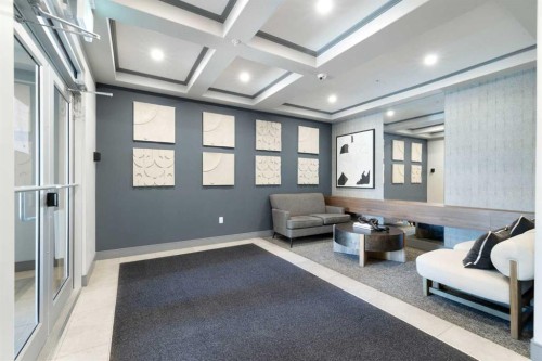 219-8355 19 Avenue Sw, Calgary, AB - Indoor Photo Showing Other Room