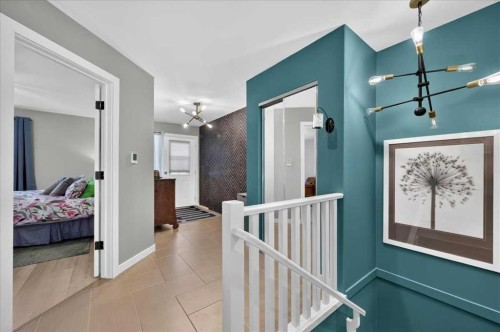 23-33 Stonegate Drive Nw, Airdrie, AB - Indoor Photo Showing Other Room