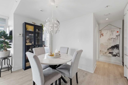 908-901 10 Avenue Sw, Calgary, AB - Indoor Photo Showing Dining Room