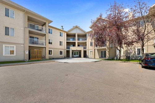 318-3000 Citadel Meadow Point Nw, Calgary, AB - Outdoor With Balcony