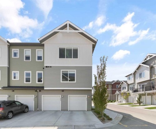 402-24 Rivercrest Drive, Cochrane, AB 