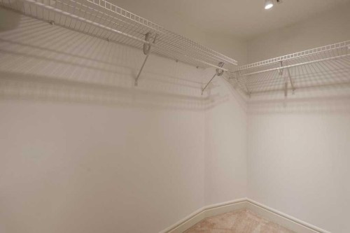 604-920 5 Avenue Sw, Calgary, AB - Indoor With Storage