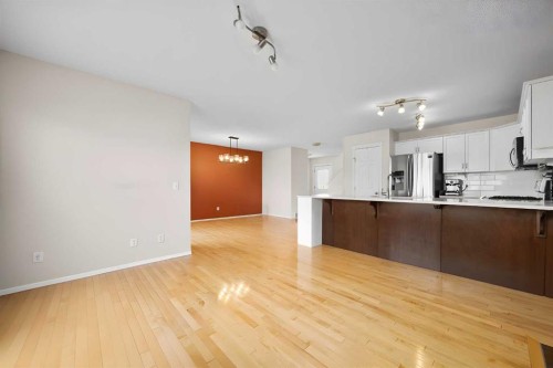 73 Sunset Heights, Cochrane, AB - Indoor Photo Showing Kitchen