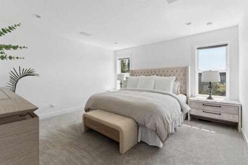 203 Cranbrook Park Se, Calgary, AB - Indoor Photo Showing Bedroom