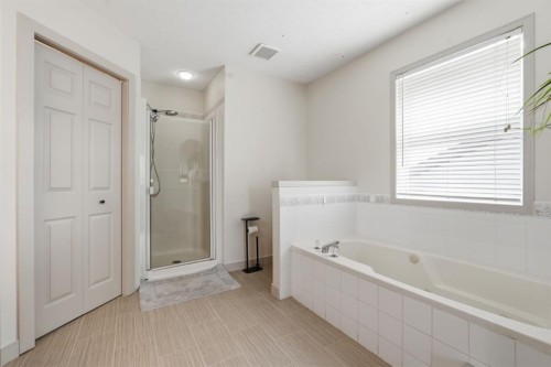 1506 Riverside Drive Nw, High River, AB 