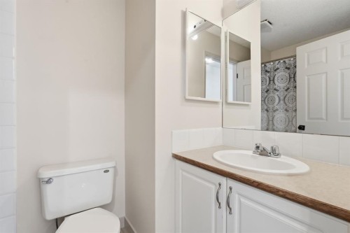 1506 Riverside Drive Nw, High River, AB 