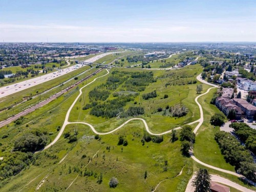 1219 Renfrew Drive Ne, Calgary, AB - Outdoor With View