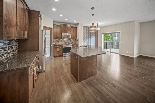 144 Cougar Ridge Manor Sw, Calgary, AB 