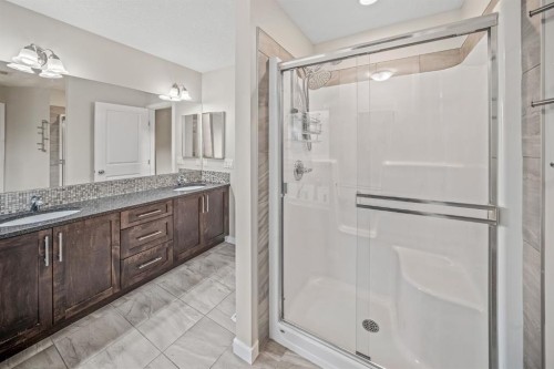 144 Cougar Ridge Manor Sw, Calgary, AB 