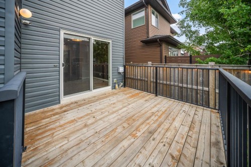 144 Cougar Ridge Manor Sw, Calgary, AB 