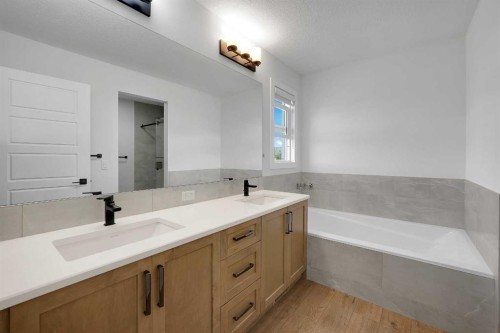 16 Legacy Glen Green Se, Calgary, AB - Indoor Photo Showing Bathroom