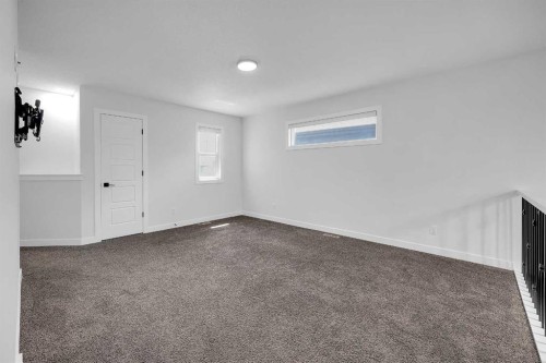 16 Legacy Glen Green Se, Calgary, AB - Indoor Photo Showing Other Room