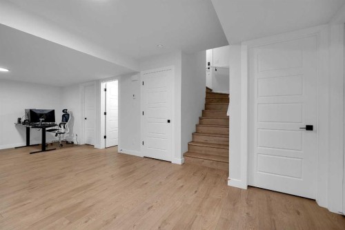 16 Legacy Glen Green Se, Calgary, AB - Indoor Photo Showing Other Room
