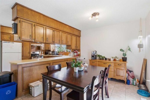 20 Berkshire Court Nw, Calgary, AB 